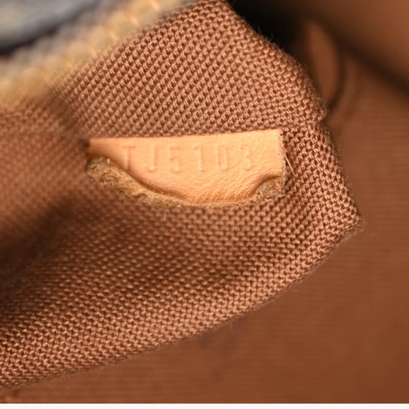 Louis Vuitton Sully PM - Picture 5 of 5